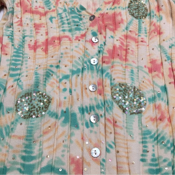 BCBGMaxAzria Tue Dye Cardigan Sweater Size Medium - Picture 3 of 10